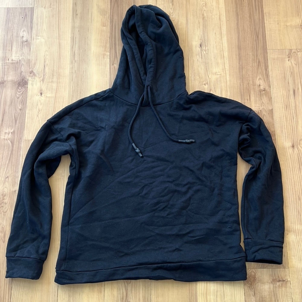 Jacqueline De Yong black hoodie with drawstring details size Medium